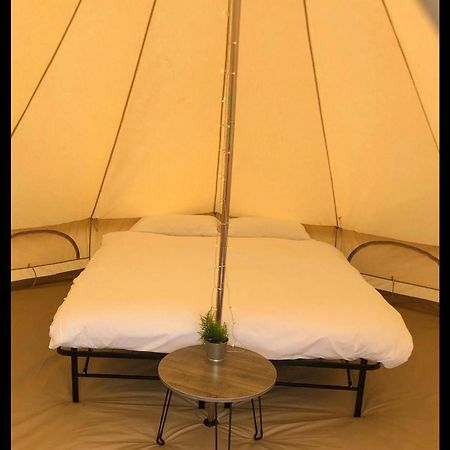Suitehuts @ Silverstone Esterno foto