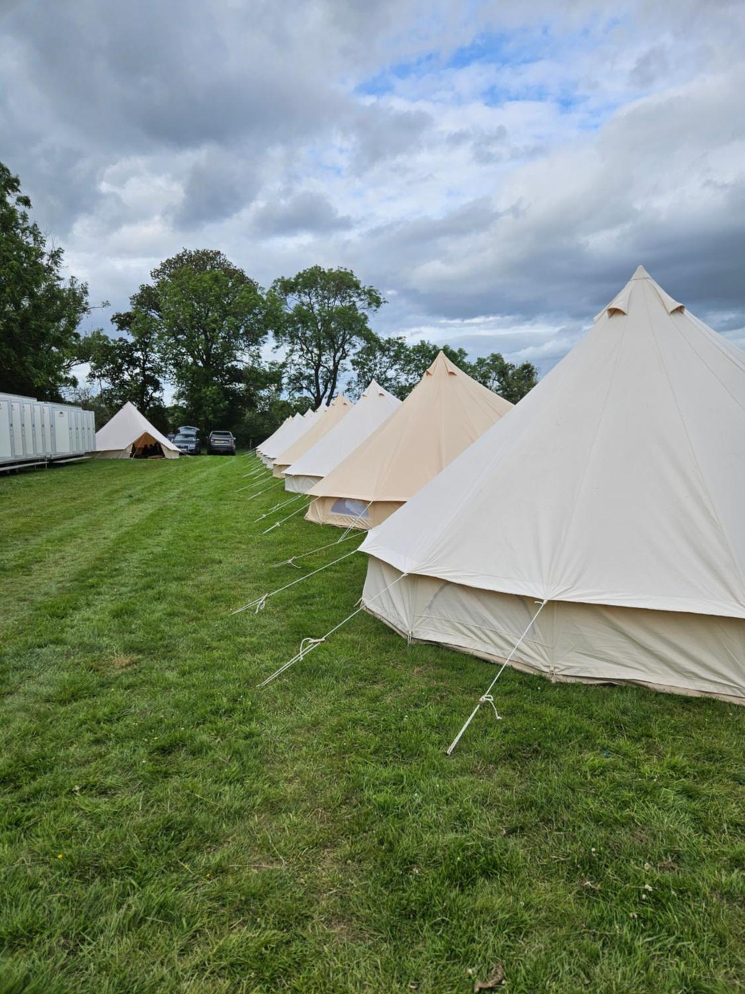 Suitehuts @ Silverstone Esterno foto